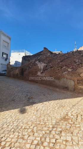 Ruina na zona ribeirinha de portimão