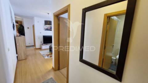 Apartamento t1 com box fechada