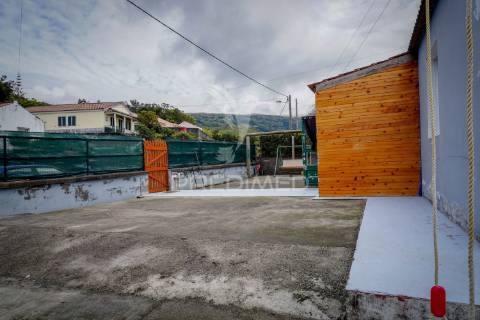 Moradia t2 com vista mar – silveira, lajes do pico