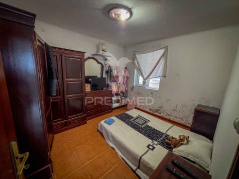 Moradia t2 com vista mar – silveira, lajes do pico