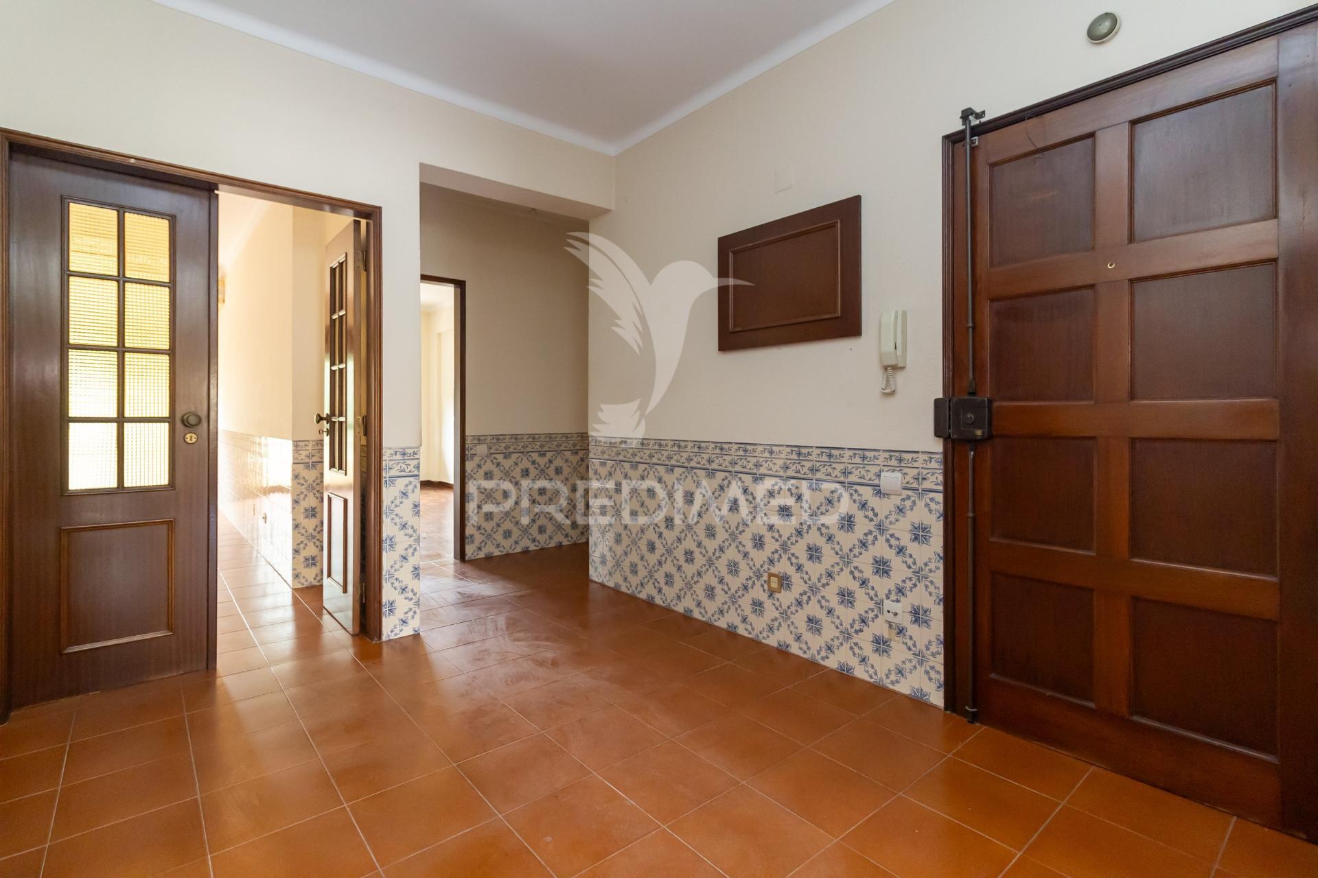 Apartamento t3 na avenida dos ciprestes