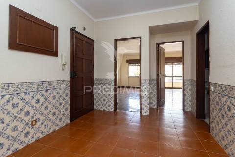 Apartamento t3 na avenida dos ciprestes