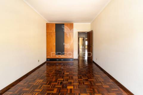 Apartamento t3 na avenida dos ciprestes