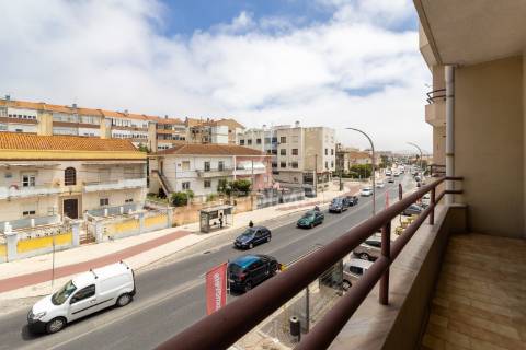 Apartamento t3 na avenida dos ciprestes