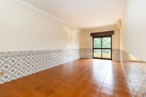 Apartamento t3 na avenida dos ciprestes