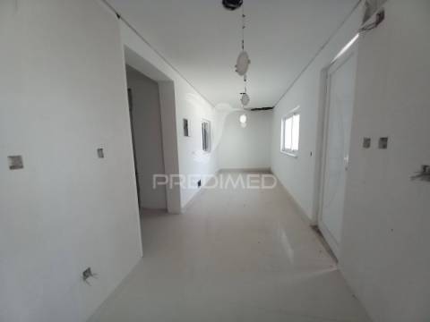 Vende se moradia t4+2 foros da amora