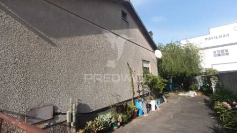 Moradia térrea na batalha