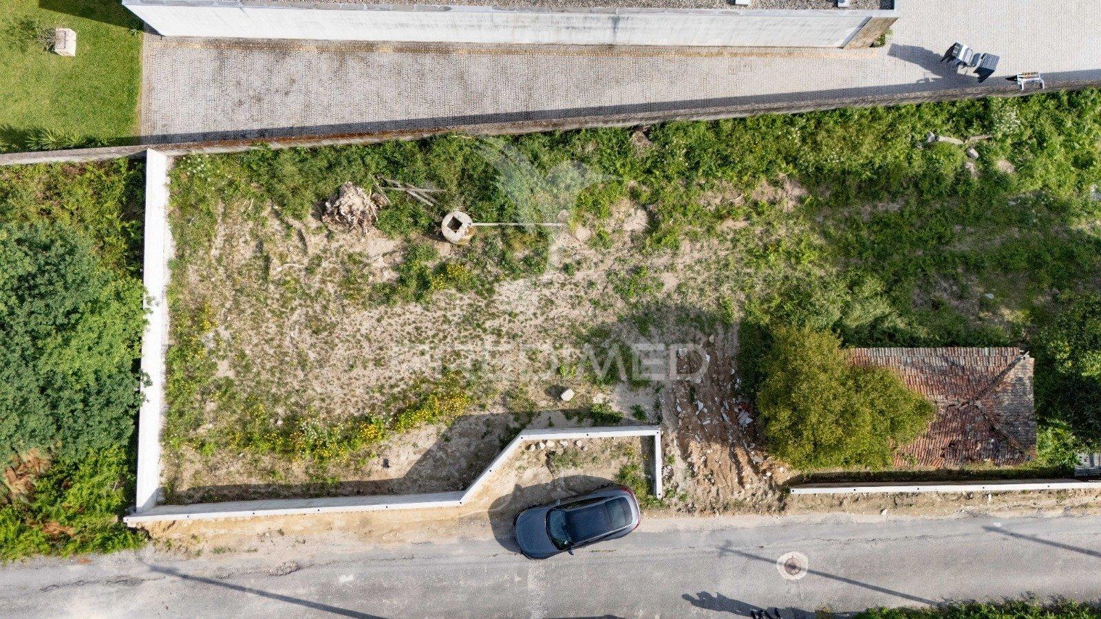 Terreno em barbudo, vila verde