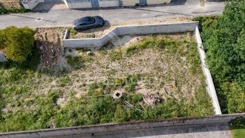 Terreno em barbudo, vila verde