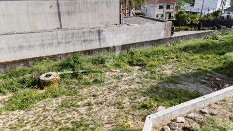 Terreno em barbudo, vila verde