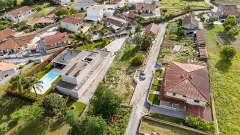 Terreno em barbudo, vila verde