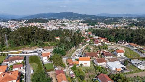 Terreno em barbudo, vila verde