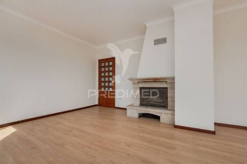 Excelente apartamento t3 de cobertura com 230 m² no centro de braga