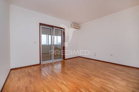 Excelente apartamento t3 de cobertura com 230 m² no centro de braga