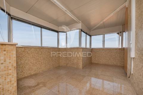 Excelente apartamento t3 de cobertura com 230 m² no centro de braga