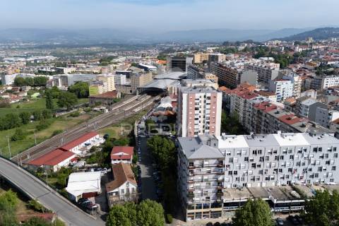 Excelente apartamento t3 de cobertura com 230 m² no centro de braga