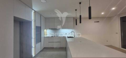 Moradia t4 em palmeira