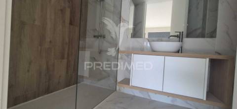 Moradia t4 em palmeira