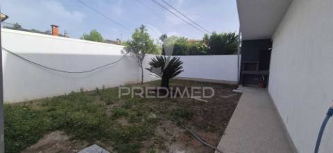 Moradia t4 em palmeira