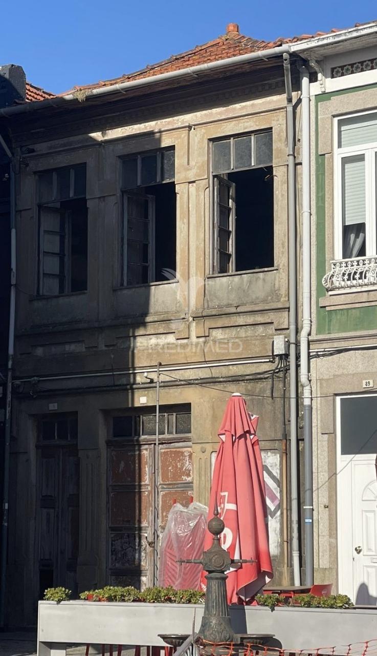 Predio para recontruir matosinhos sul