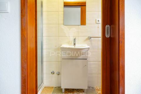 Apartamento t4 remodelado em abrantes.