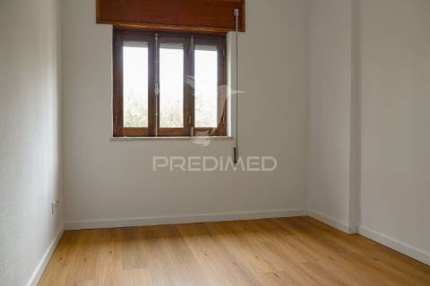 Apartamento t4 remodelado em abrantes.