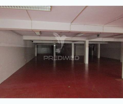 Espaço comercial no porto