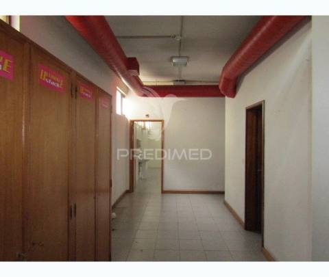 Espaço comercial no porto