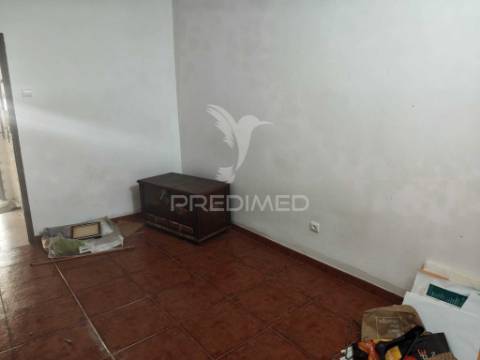 T1 convertido t2 laranjeiro com quintal