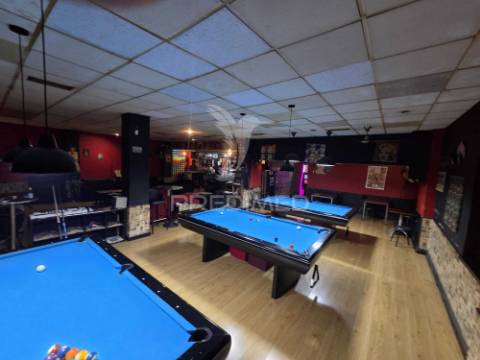Oportunidade trespasse de bar & clube de bilhar
