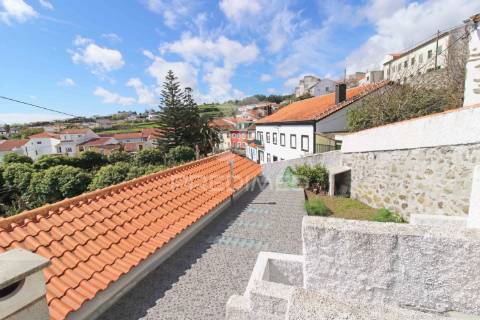 Moradia pronta a habitar