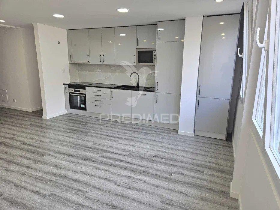 Apartamento t2 corroios