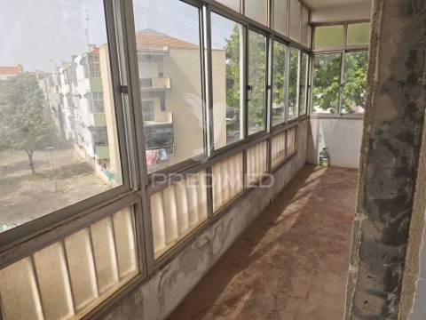 Apartamento t2 corroios
