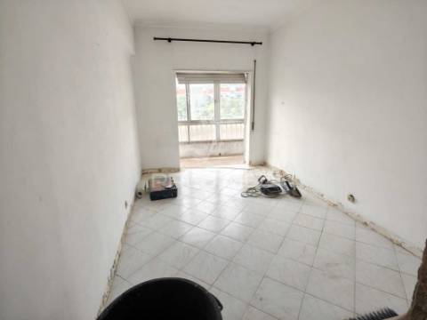 Apartamento t2 corroios