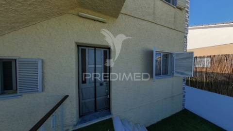 Moradia bi-familiar com enorme potencial