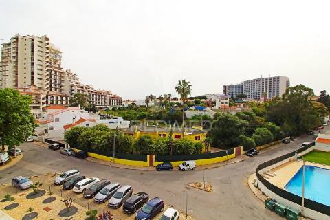 Apartamento t1 espaçoso para venda no monte choro