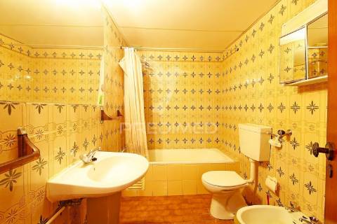 Apartamento t1 espaçoso para venda no monte choro