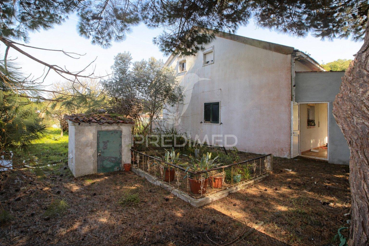 Moradia independente com lote de 502 m2 na lagoa de albufeira