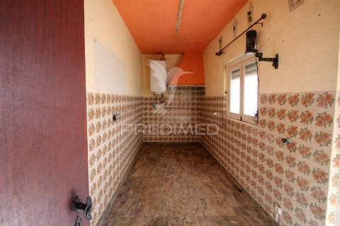 Moradia independente com lote de 502 m2 na lagoa de albufeira