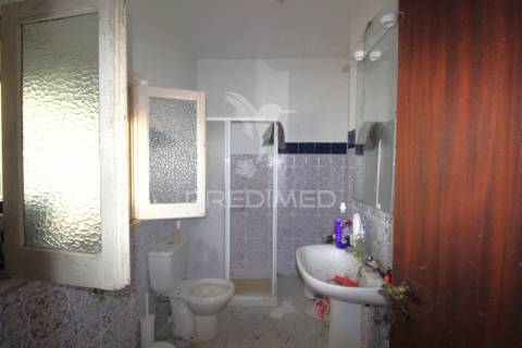 Moradia independente com lote de 502 m2 na lagoa de albufeira