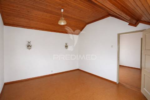 Moradia independente com lote de 502 m2 na lagoa de albufeira