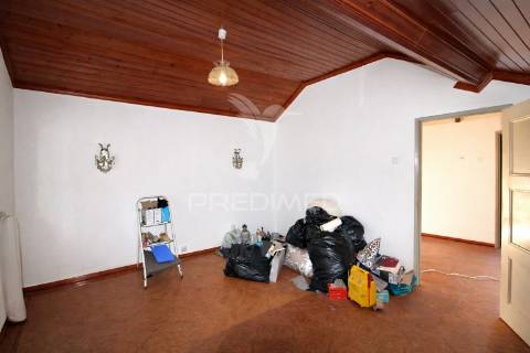 Moradia independente com lote de 502 m2 na lagoa de albufeira