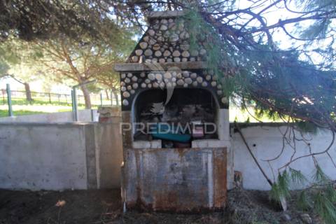 Moradia independente com lote de 502 m2 na lagoa de albufeira