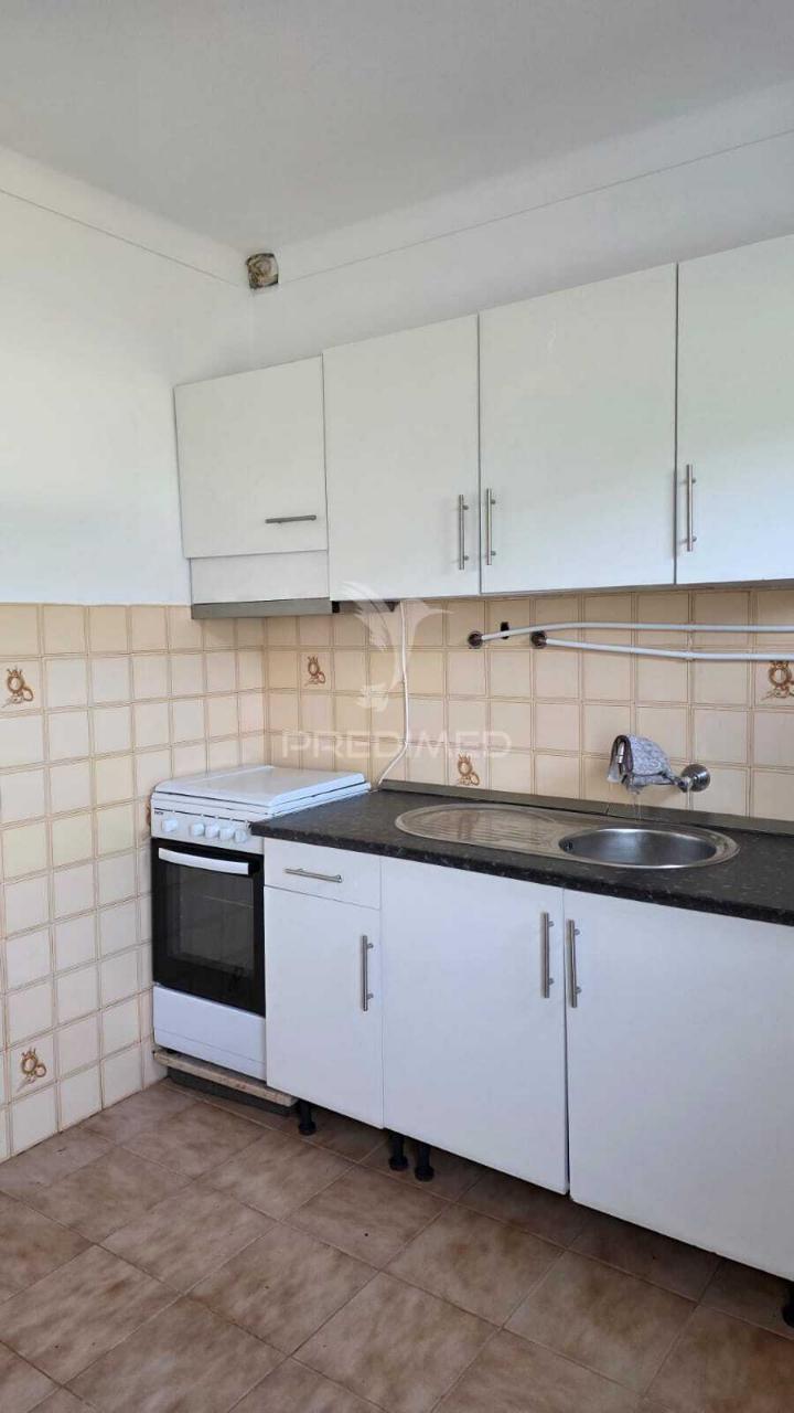 Arrendamento apartamento t2, moleanos