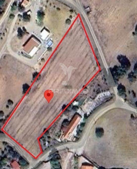 Terreno com viabilidade para turismo rural – 5.500 m²