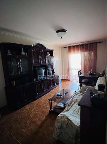 Apartamento t3 com excelente exposição solar em setúbal