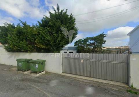 Arrendar armazém 1200m2 e logradouro, sintra