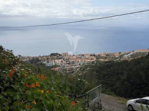 Terreno vista mar urbanizável com área 2850m2
