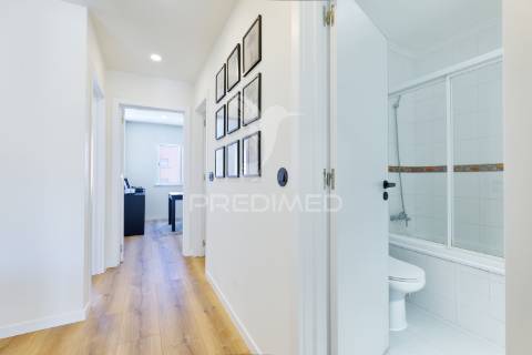 T3 em excelente estado com varanda, perto de loures e acessos a lisboa