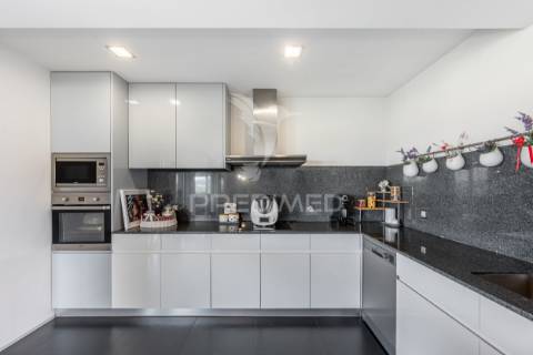 Exclusivo t3 de prestígio em urgezes – luz, sofisticação e espaço sem compromissos